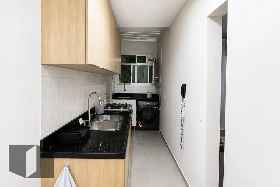 Furnished apartment with 2 bedrooms and 2 bathrooms — photo 2