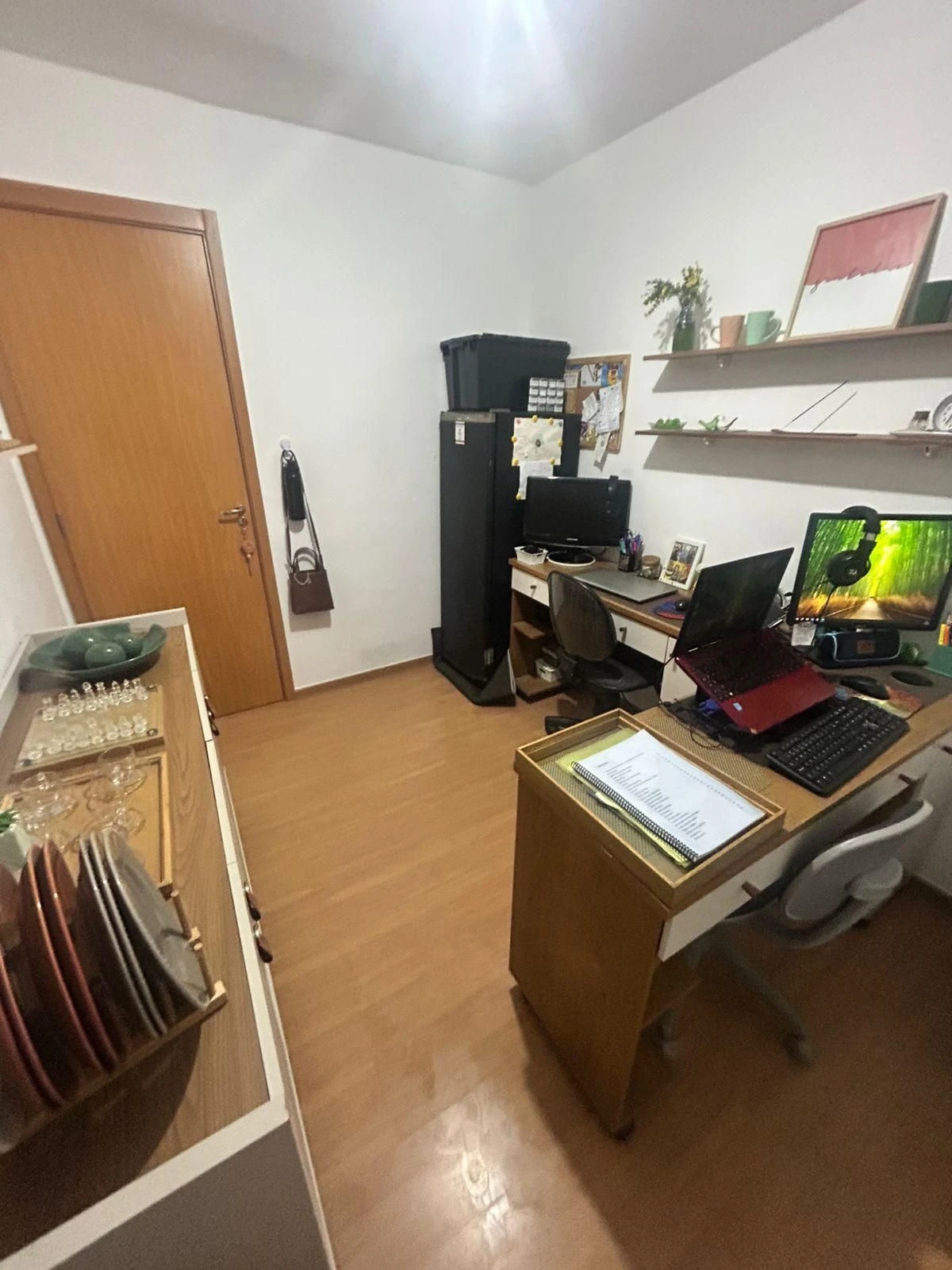 Apartamento amueblado de 2 dormitorios y 1 plaza de aparcamiento — photo 9