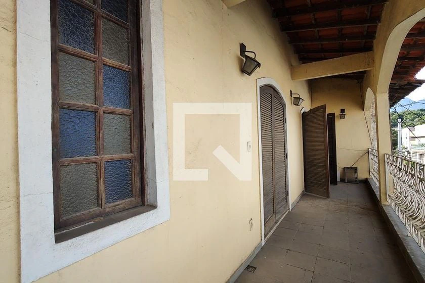 Casa de 4 quartos com jardim privativo e 257 m² — photo 29