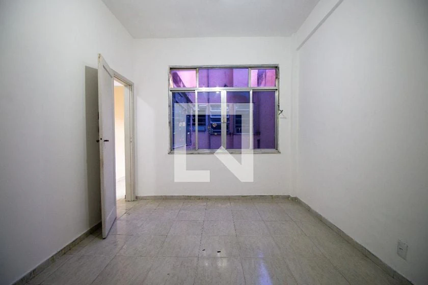 Apartamento sem mobília com 2 quartos e 1 banheiro — photo 14