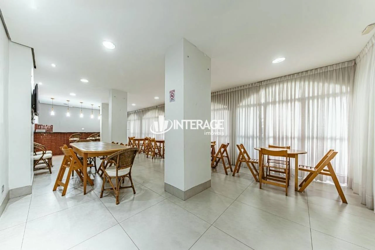 2-bedroom apartment with a private pool in Curitiba — photo 11