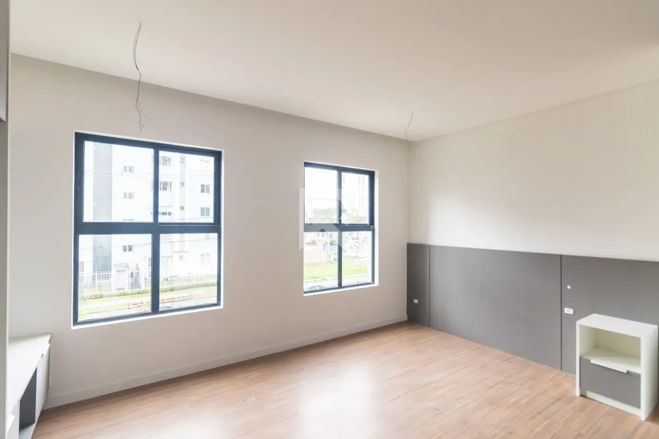 28 m² studio with private garden and 1 parking space — photo 5