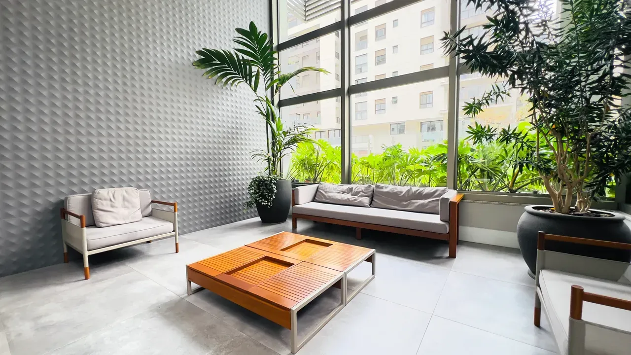 Apartment, 75 m², with floor-to-ceiling windows — photo 20