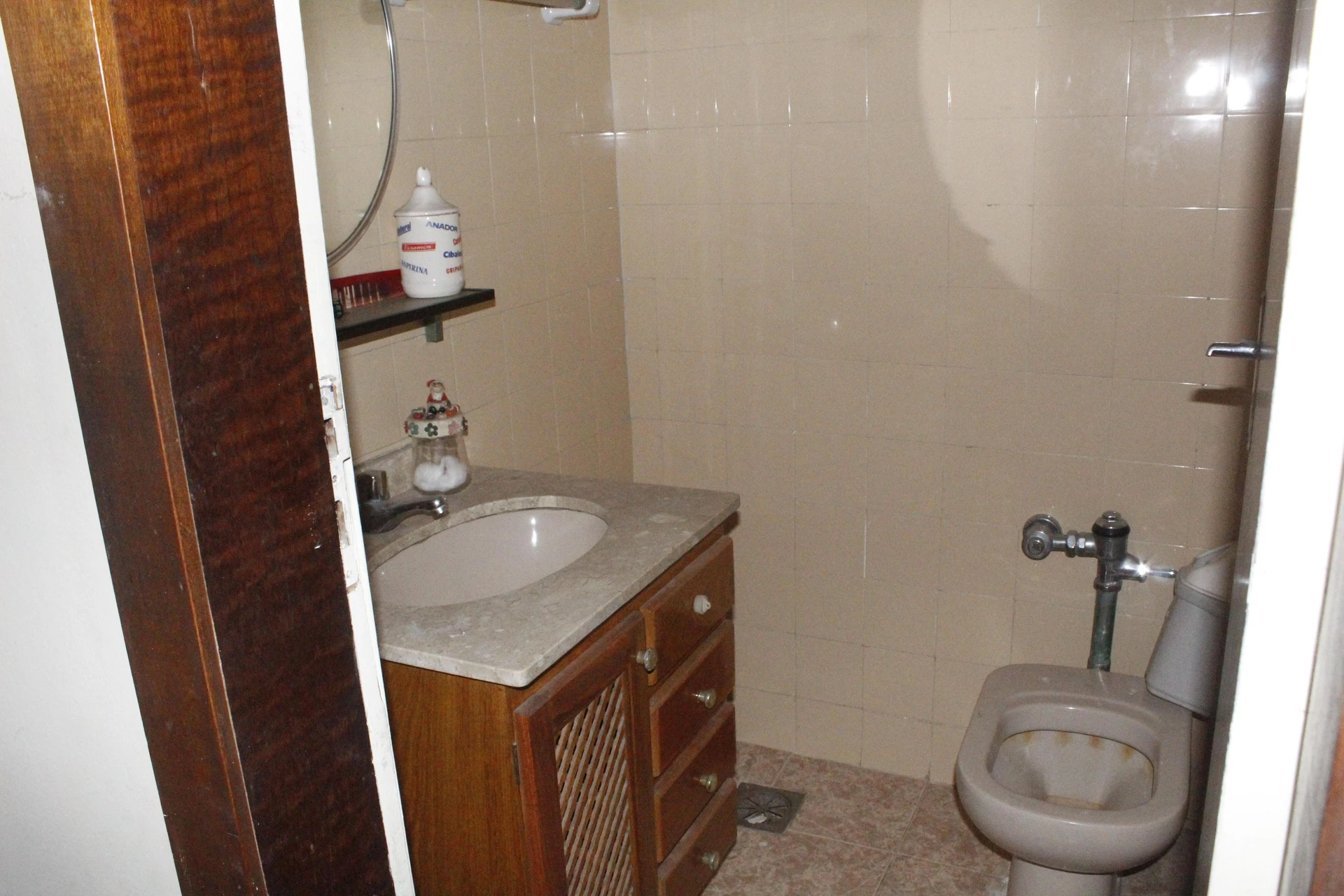 Rental apartment with 4 bedrooms and a balcony — photo 35