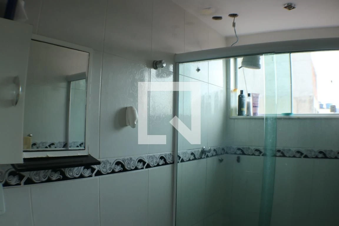 2-bedroom apartment with a washing machine — photo 34