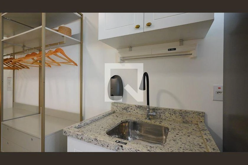 Mountain view in a one-bedroom apartment, 37 m² — photo 8