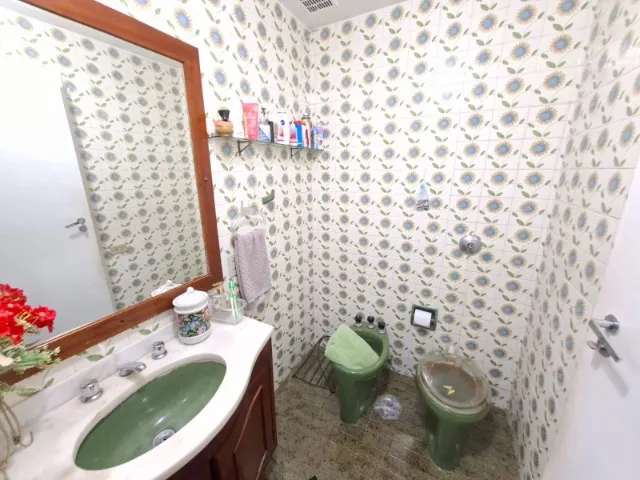 Apartamento sem móveis com 3 quartos e 3 banheiros — photo 12