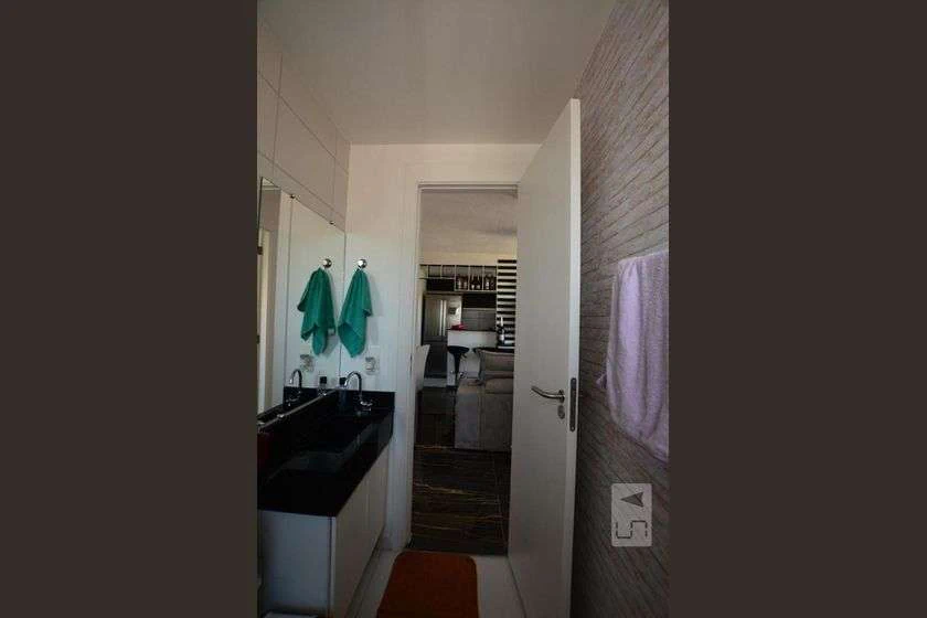 Apartamento de 2 quartos com cozinha americana e 60 m² — photo 2