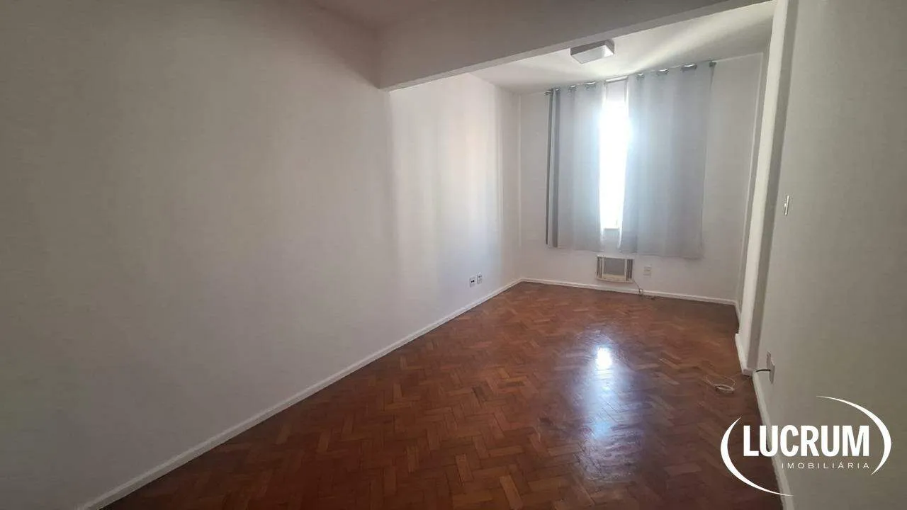 Studio kitnet with 1 bedroom and 1 bathroom — photo 7