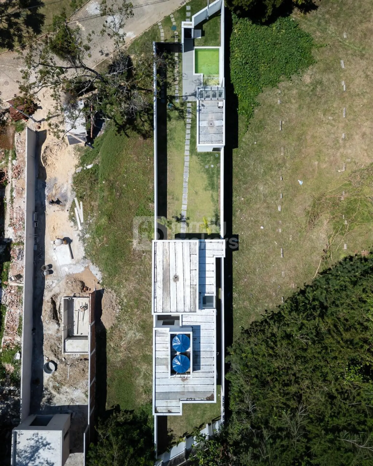 House, 180 m², with a grill on the balcony — photo 12