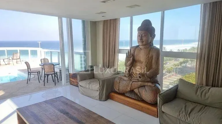 Furnished apartment with 3 bedrooms and water view — photo 10