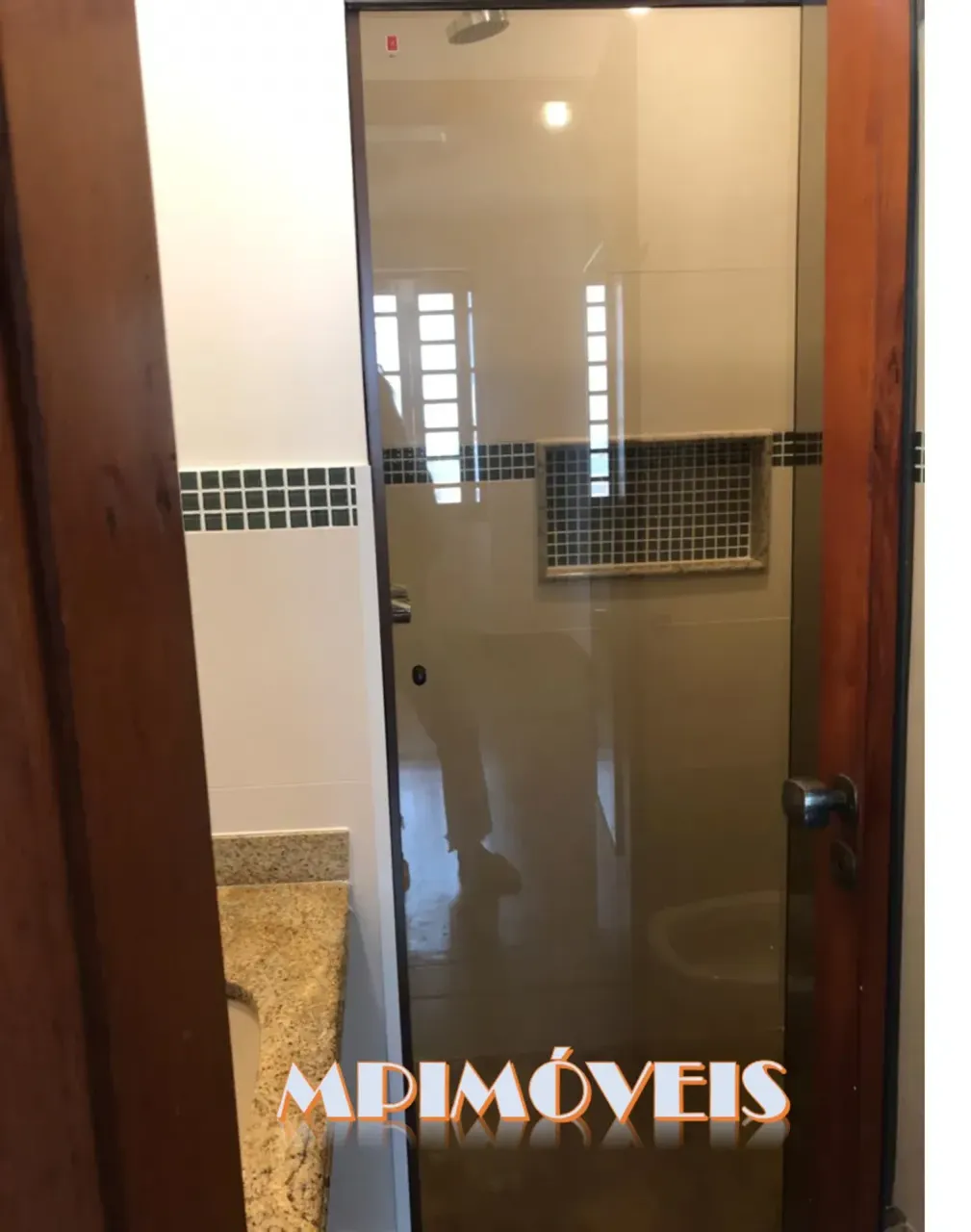 Unfurnished house with 3 bedrooms and 4 bathrooms — photo 16