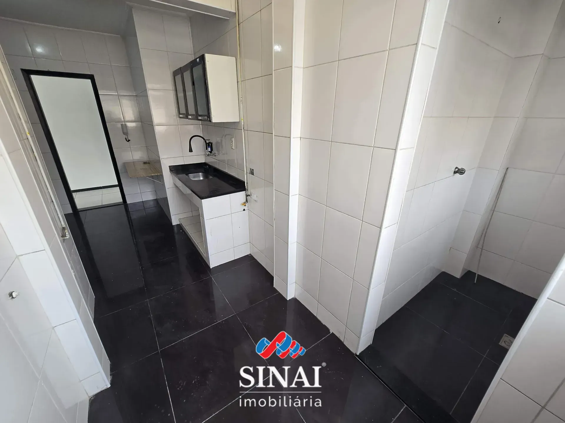 3-bedroom apartment, 1 with its own bathroom, 88 m² — photo 36