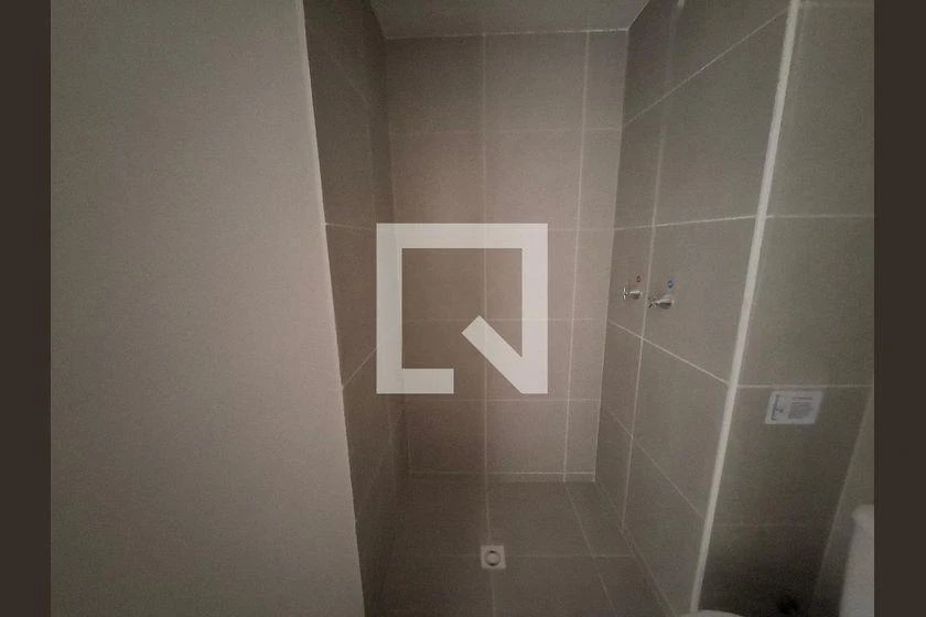 Apartamento de 1 dormitorio con cocina abierta y balcón — photo 4