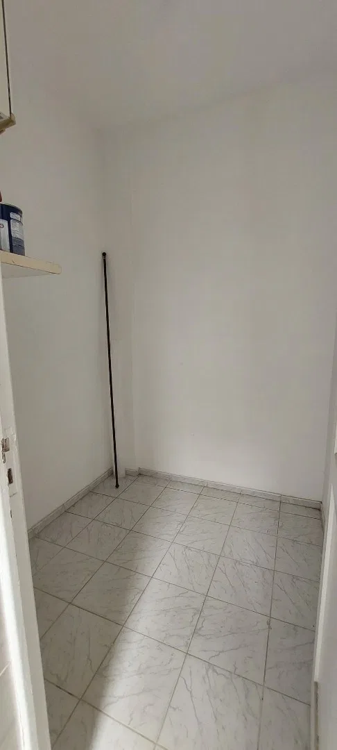 Apartment, 72 m², with wood or laminate floors — photo 19