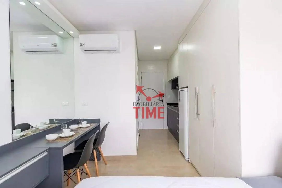 Air-conditioned 1-bedroom apartment with kitchenette — photo 33