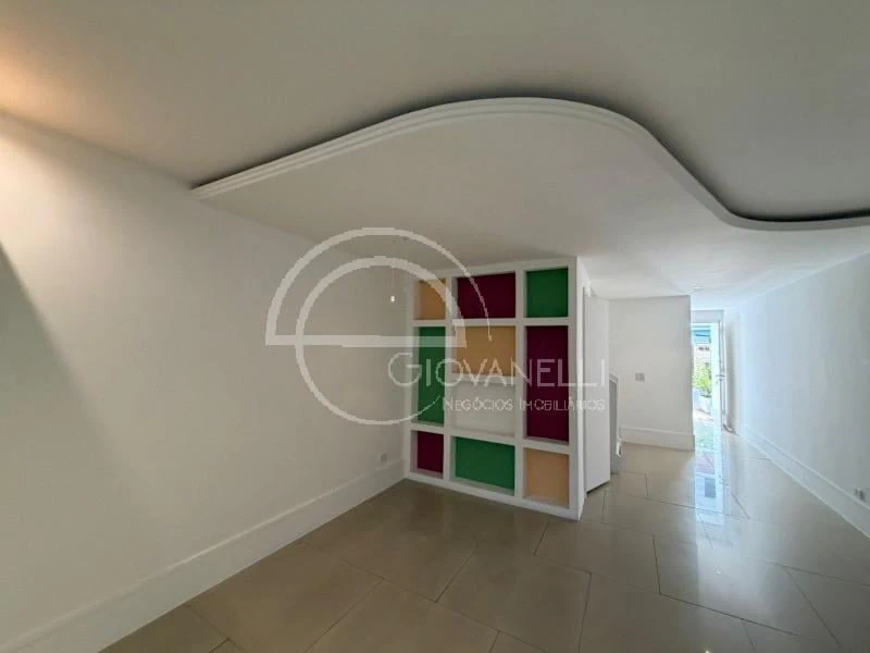 Casa triplex de 242 m² com 3 quartos e 2 vagas — photo 12