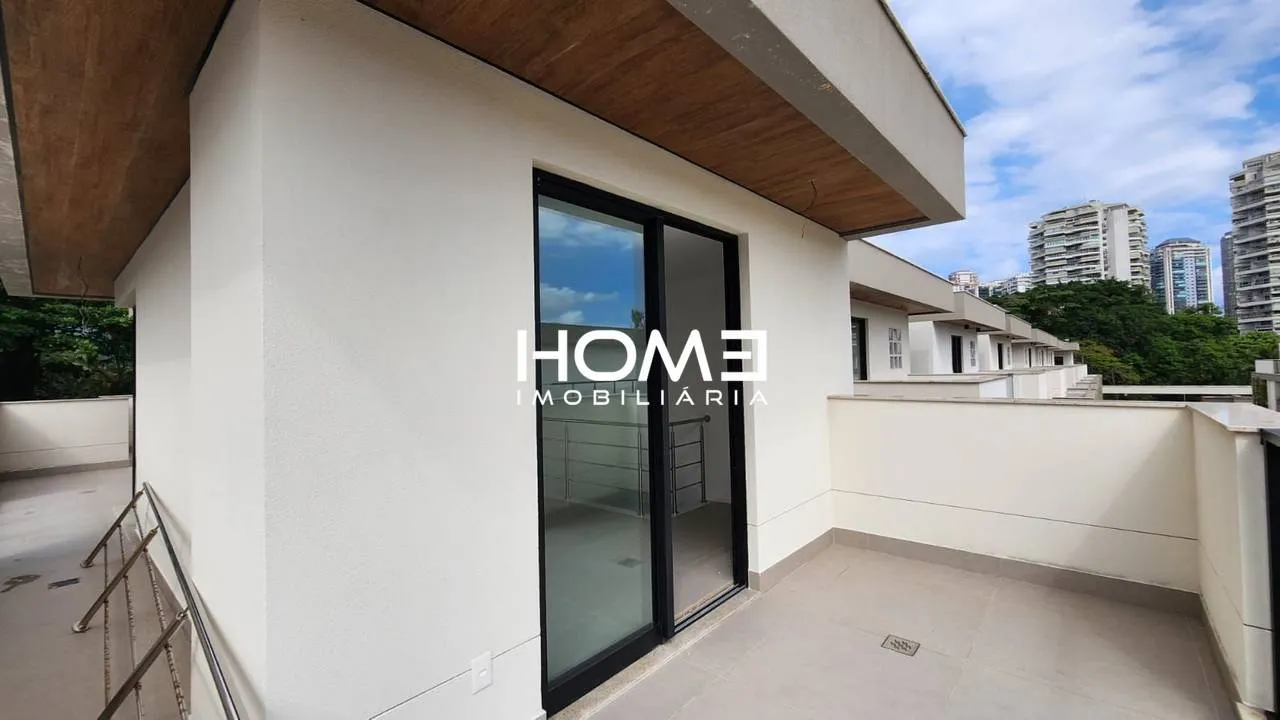 Furnished house, 357 m², with floor-to-ceiling windows — photo 28