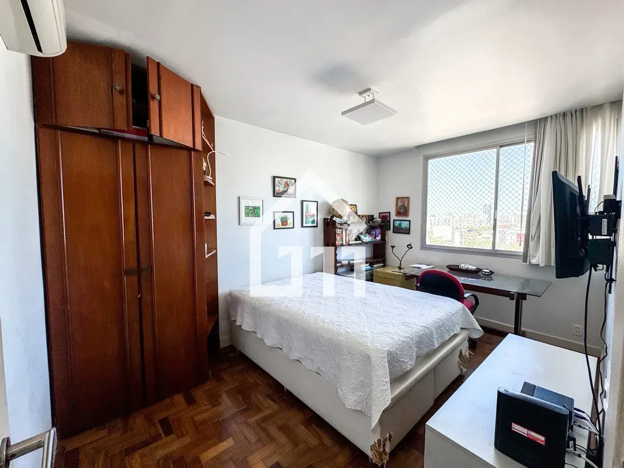Furnished 3-bedroom apartment with 115 m² — photo 24
