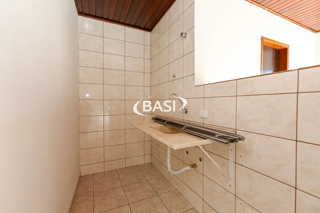 Unfurnished house with 4 bedrooms and 3 bathrooms — photo 53