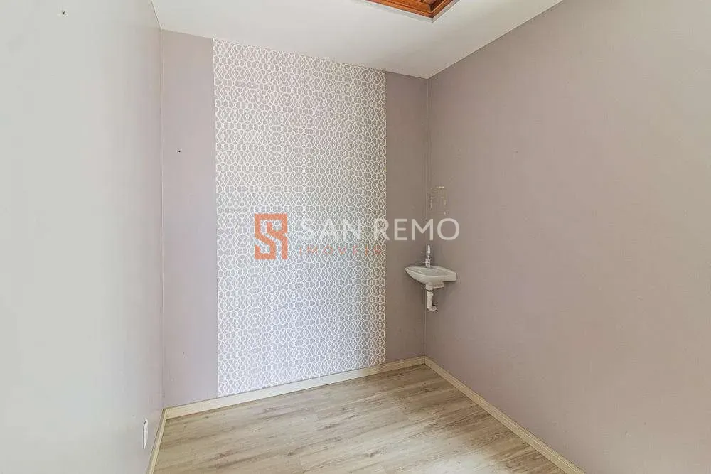 Дом с 7 спальнями, 1 с ванной и 4 парковочными местами — photo 10