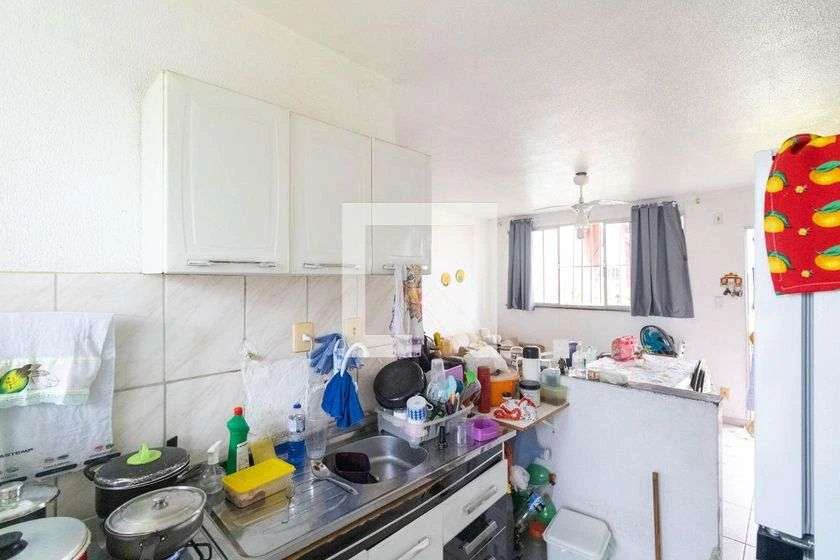 Furnished house with 2 bedrooms and a closed kitchen