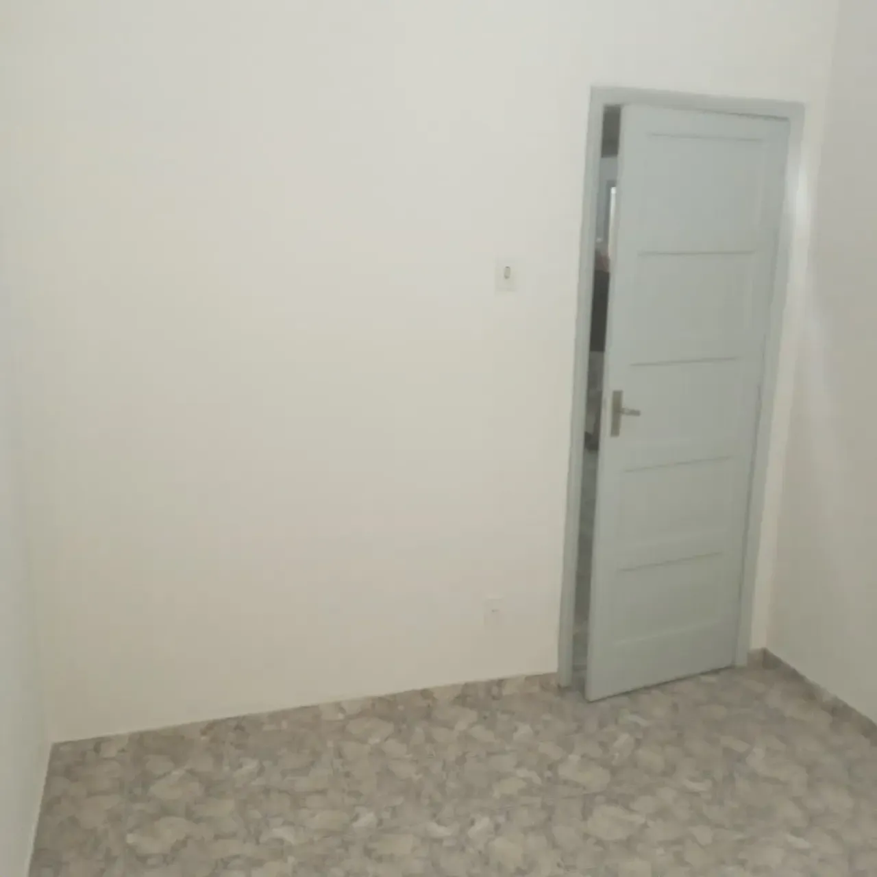 Apartamento com 2 quartos e chuveiro elétrico — photo 15