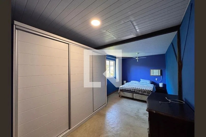 Casa de 4 dormitorios y 3 baños, 490 m² en total — photo 11