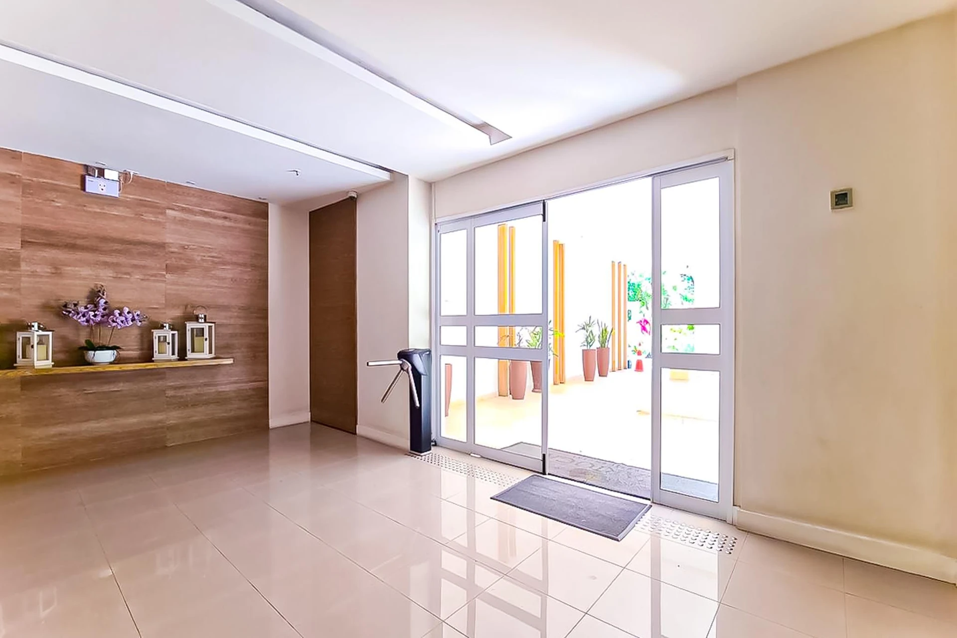 2-bedroom apartment with a jacuzzi in Rio de Janeiro — photo 25