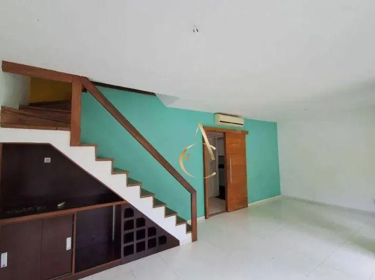 Casa com 3 quartos e varanda em bom estado — photo 9