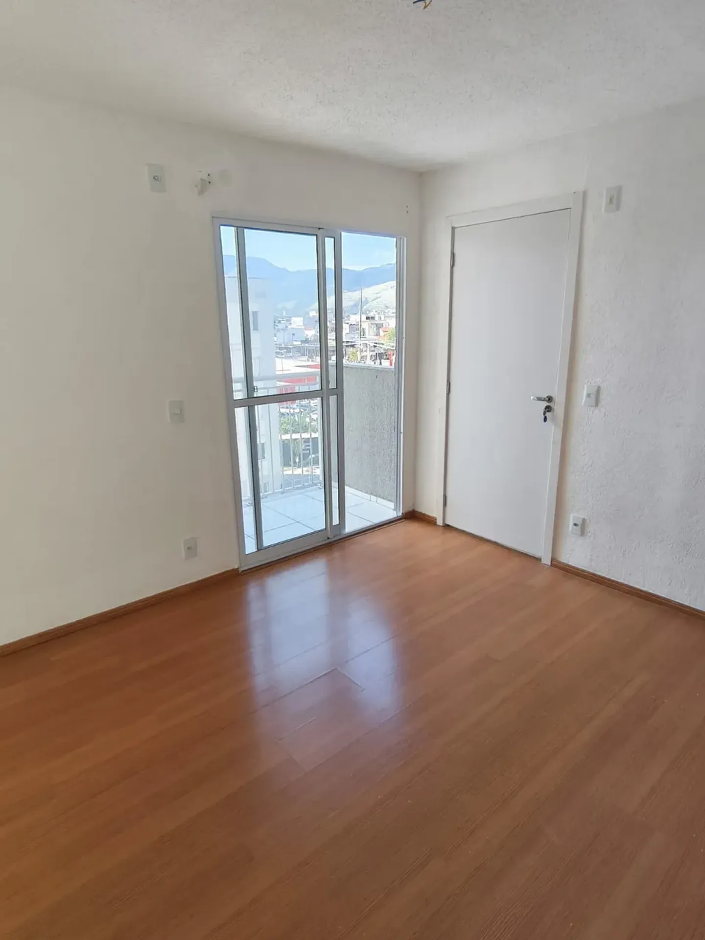42 m² apartment with a washing machine and a mountain view
