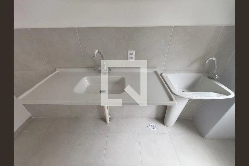 Apartamento sin muebles de 2 habitaciones con 47 m² — photo 10