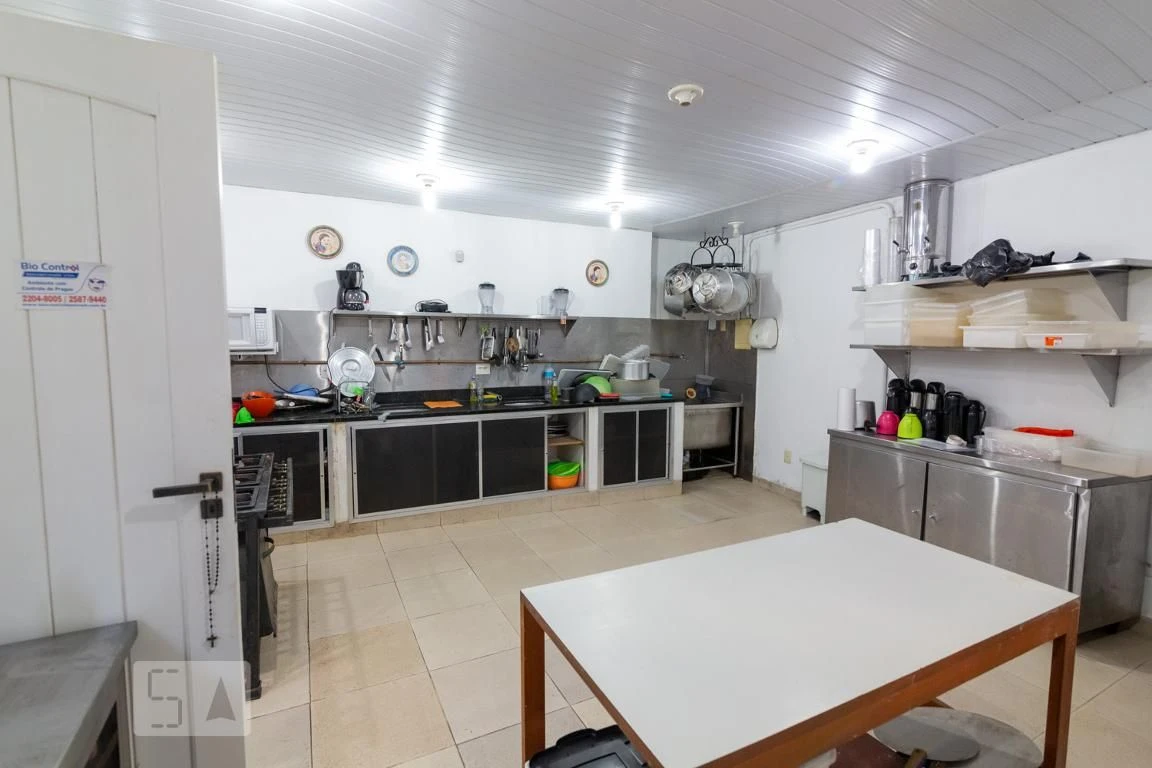 Затишний мебльований будинок з 4 спальнями — photo 20