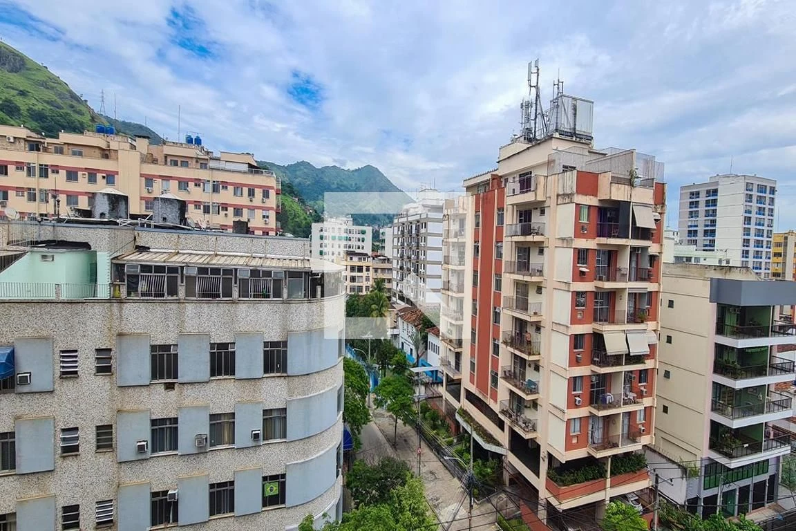 Apartamento con 3 dormitorios, suite y balcón con zona de lavado — photo 32