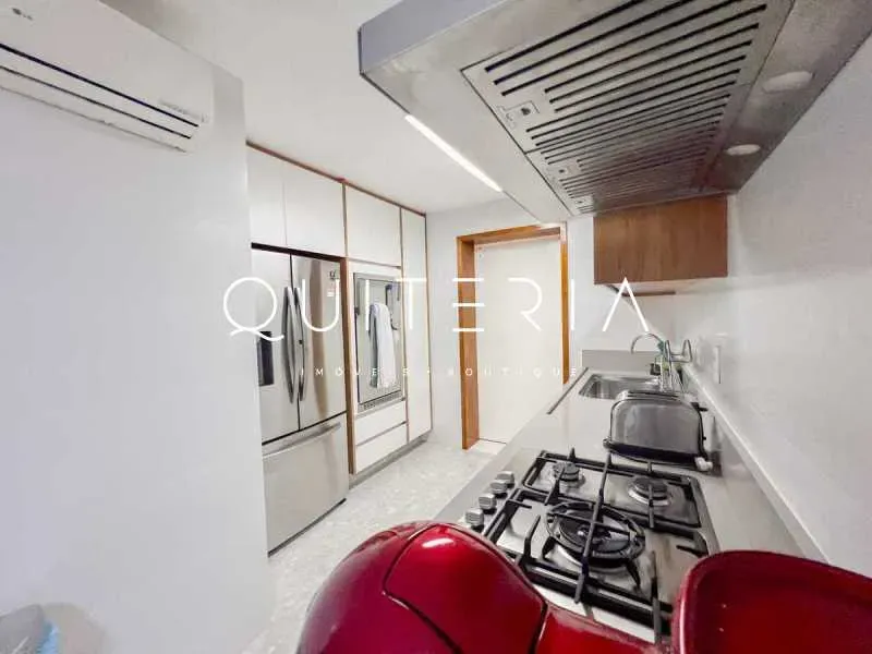 Apartment with 3 bedrooms and 4 bathrooms in good condition — photo 24
