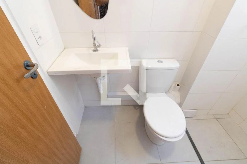 Unfurnished apartment with 2 bedrooms and 50 m² — photo 18
