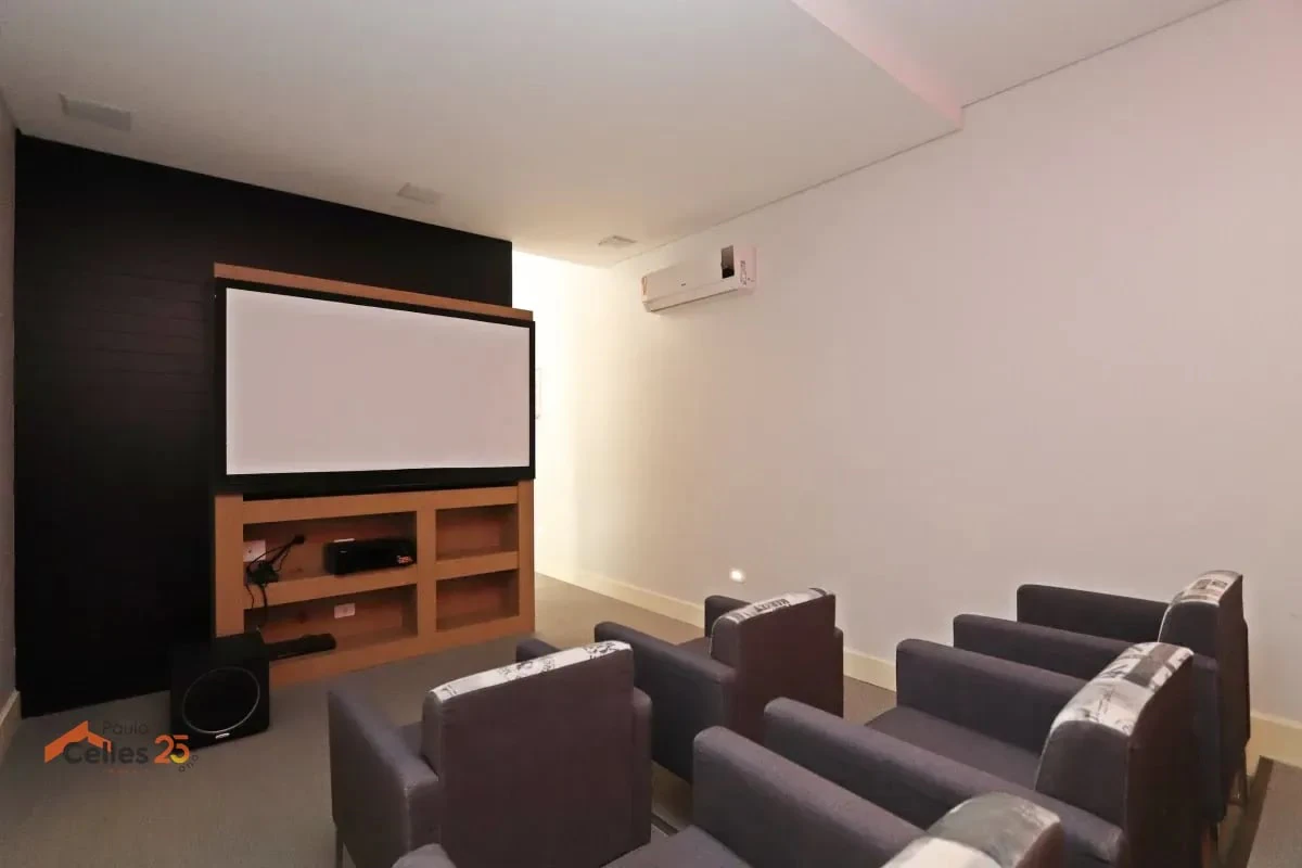 2-bedroom apartment in a building with a sauna — photo 11