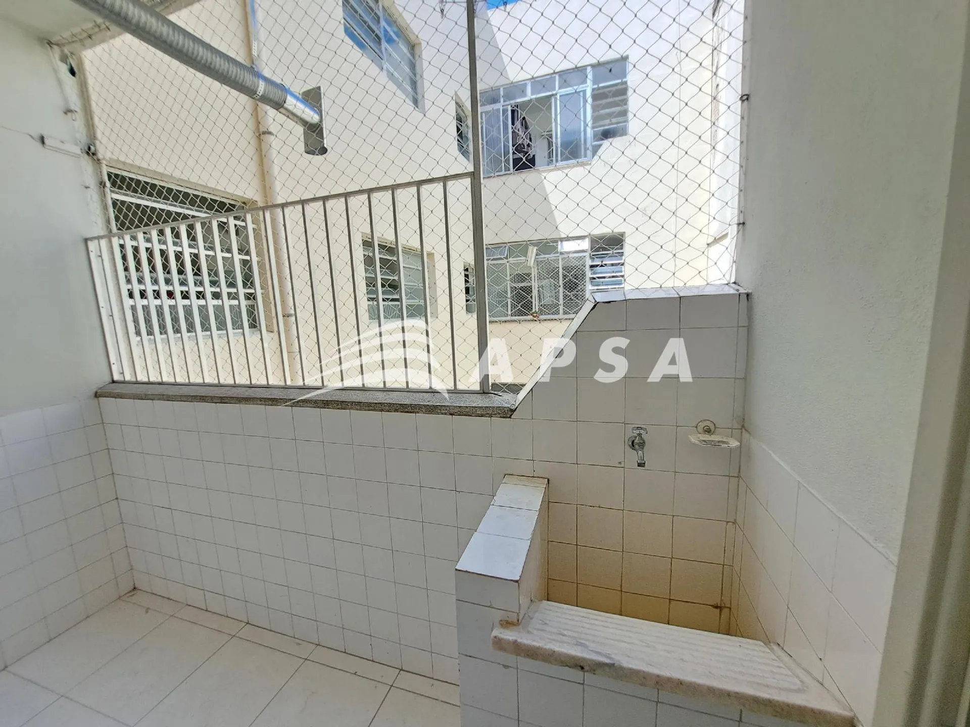 2-bedroom apartment with a washing machine in Rio de Janeiro — photo 7