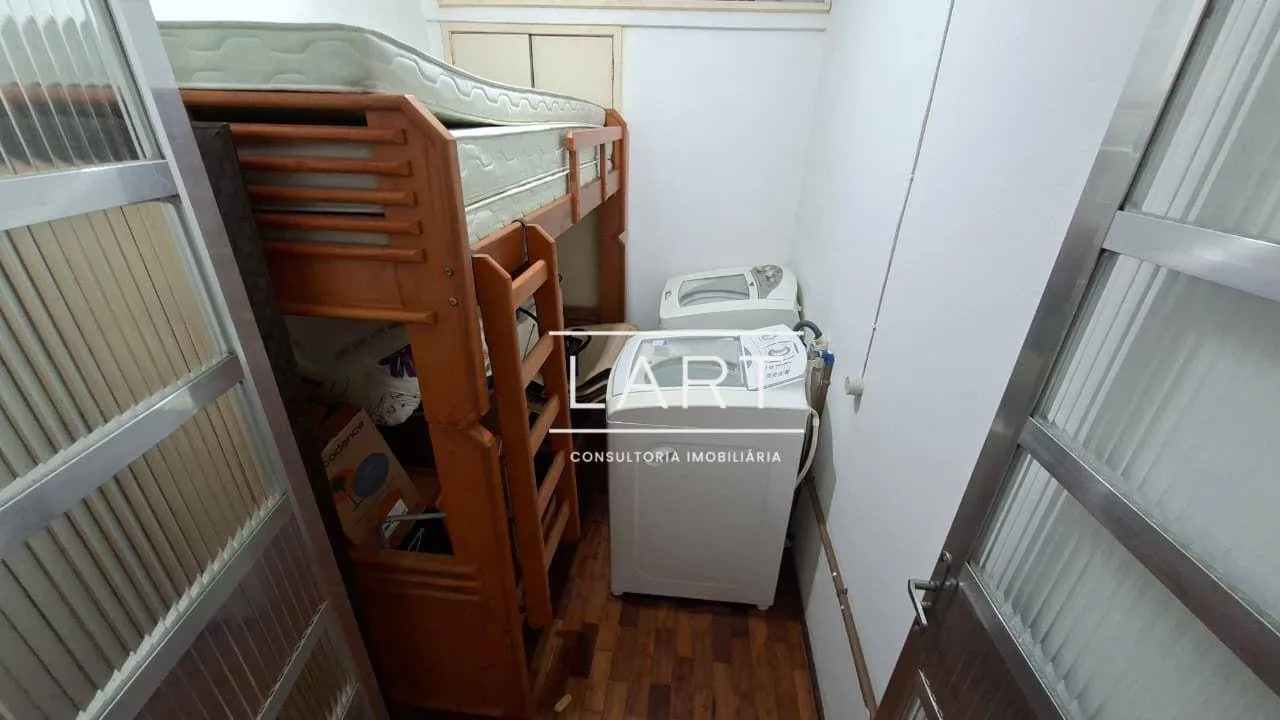Rental apartment with 4 bedrooms and 280 m² — photo 39