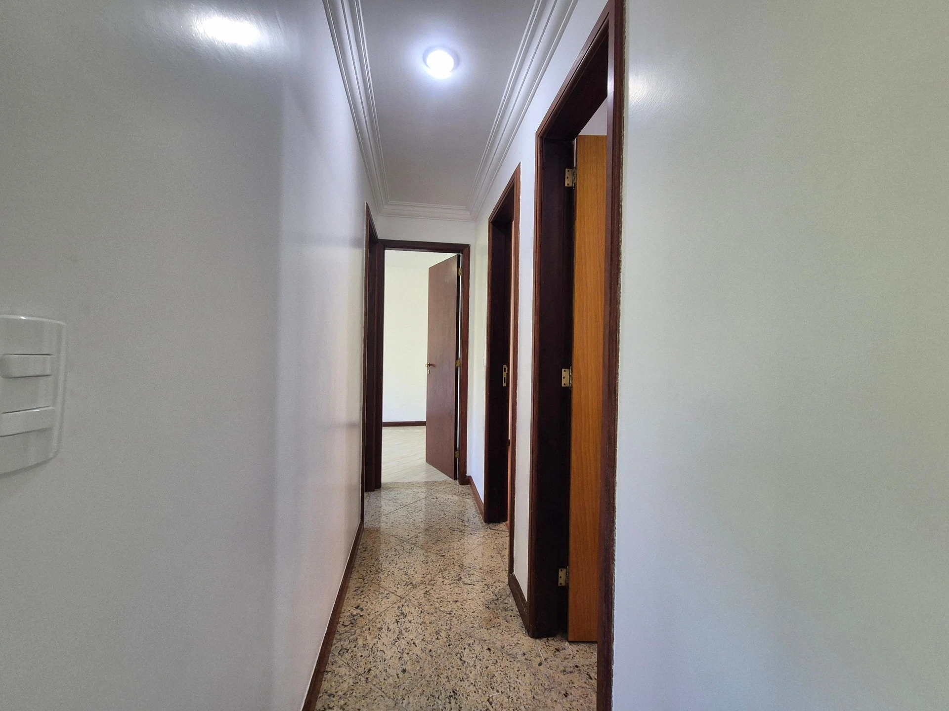 Apartamento mobiliado com 2 quartos e varanda — photo 32