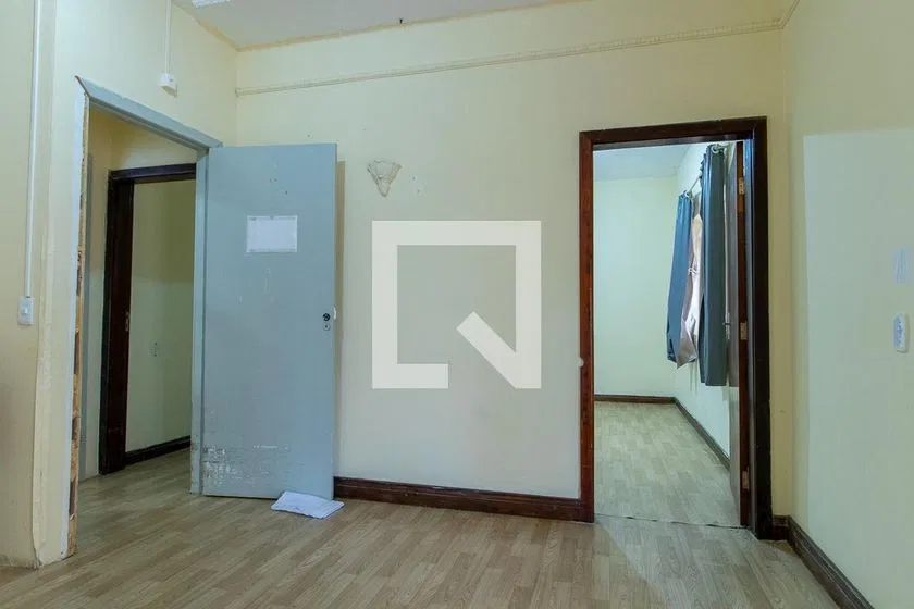 Casa sem mobília de 700 m² com 7 quartos e 6 banheiros — photo 8