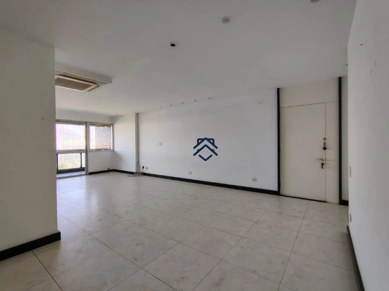 Apartment with 3 bedrooms, 4 baths and 160 m² — photo 7