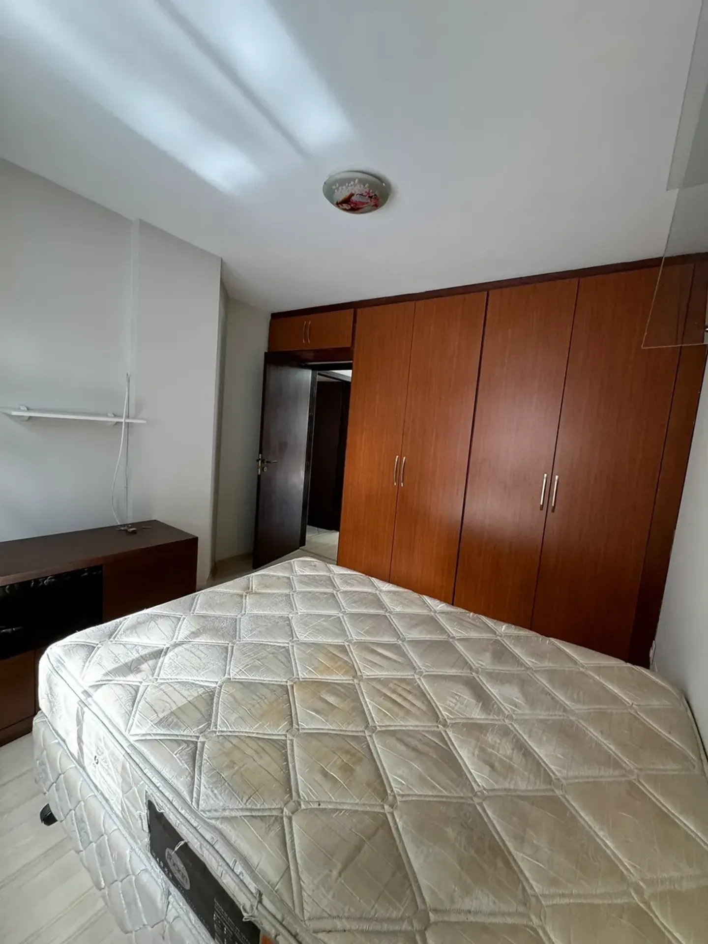 One-bedroom apartment with a jacuzzi — photo 14