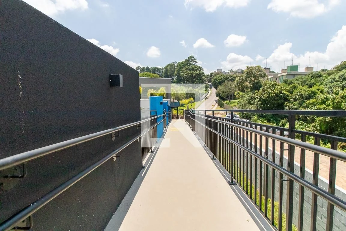 3-bedroom apartment with a park view in Curitiba — photo 54