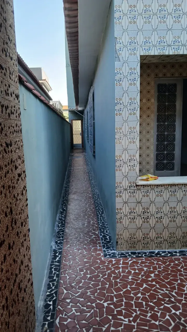 House with 3 bedrooms and 1 bathroom with electric shower — photo 11