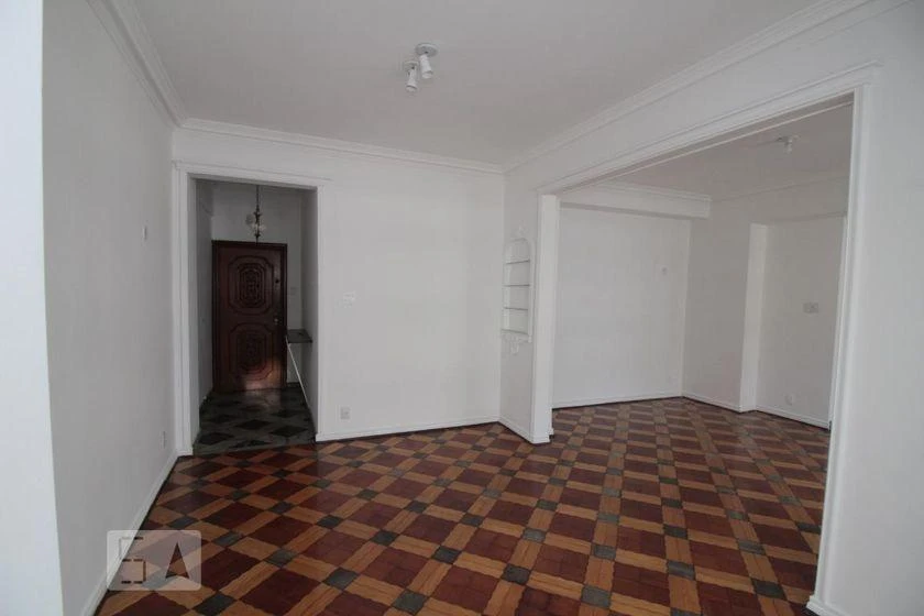 Apartment, 180 m², with wood or laminate floors — photo 5