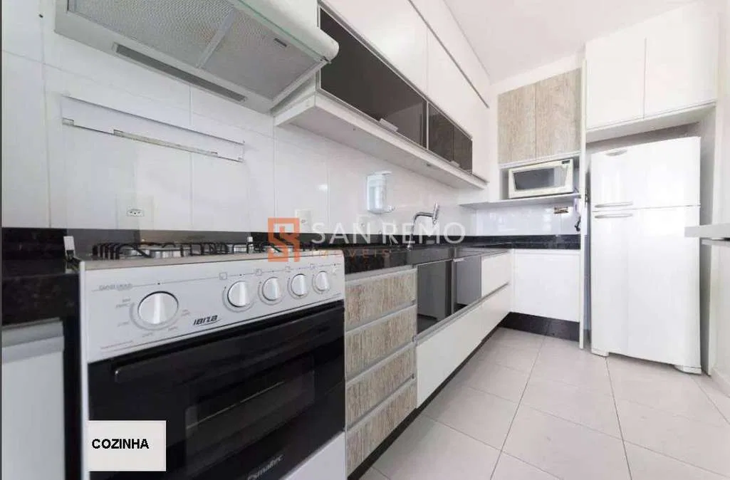 Floor-to-ceiling windows in a 2-bedroom apartment, 85 m² — photo 10