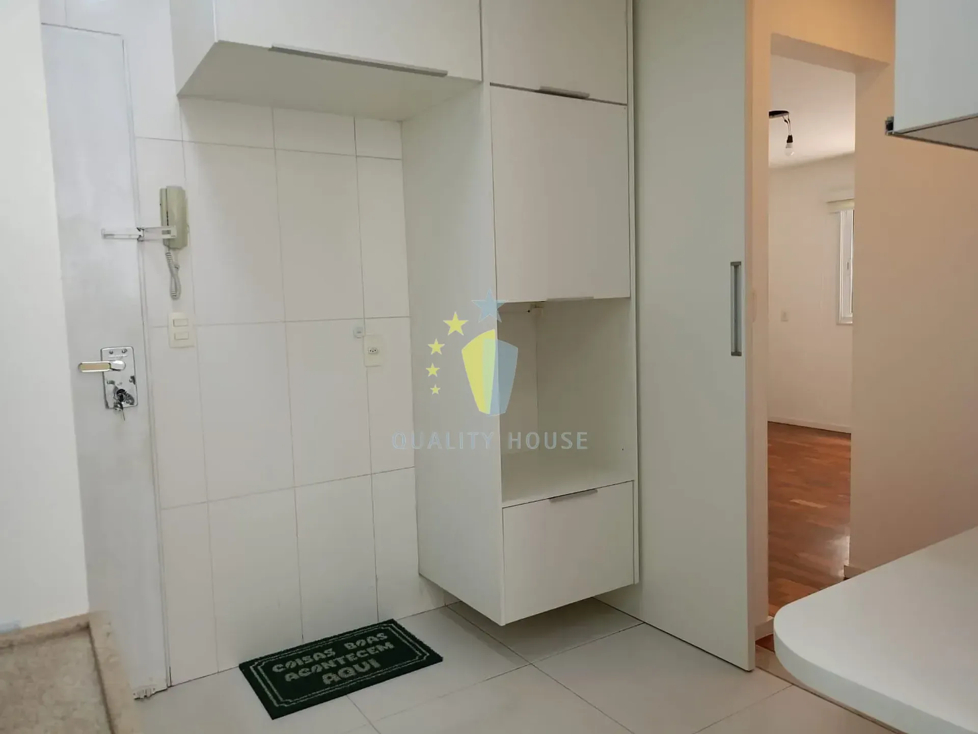 Water view in a 3-bedroom apartment, 110 m² — photo 25