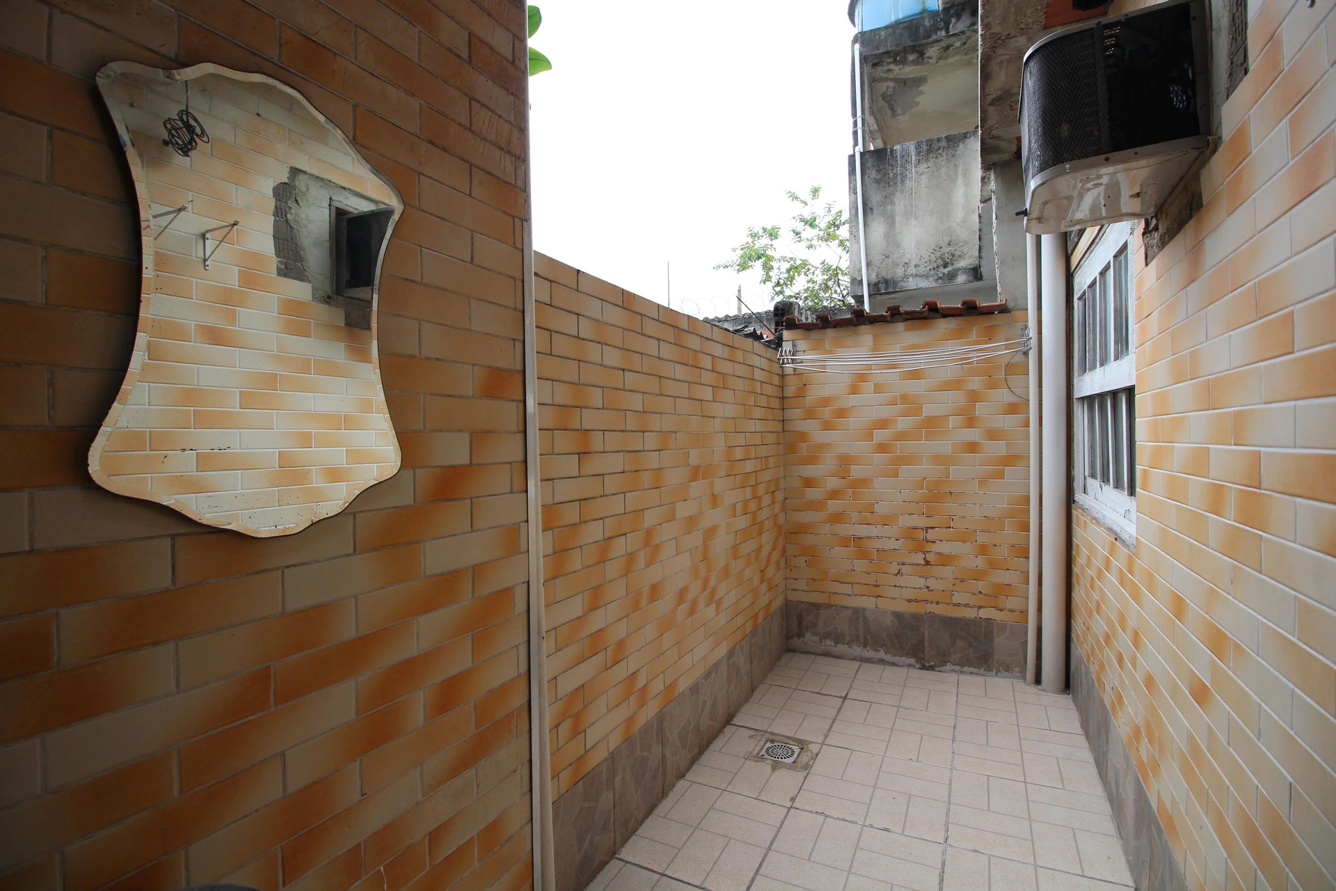 2-bedroom house with a washing machine in Rio de Janeiro — photo 7