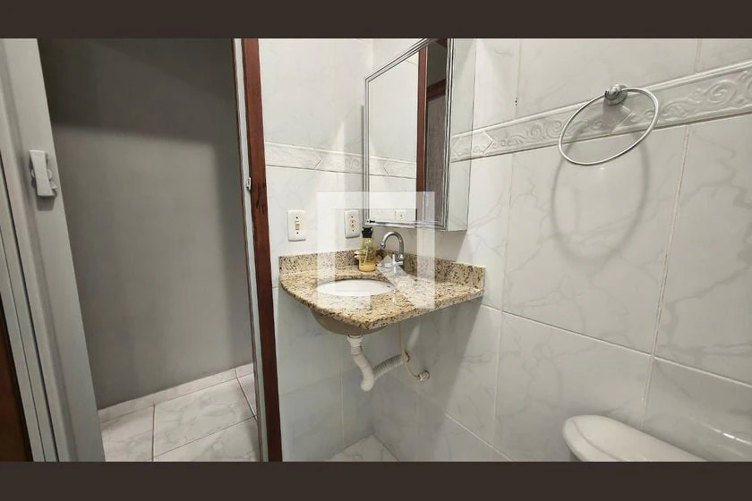 Casa en condominio con 4 dormitorios y jardín privado — photo 16